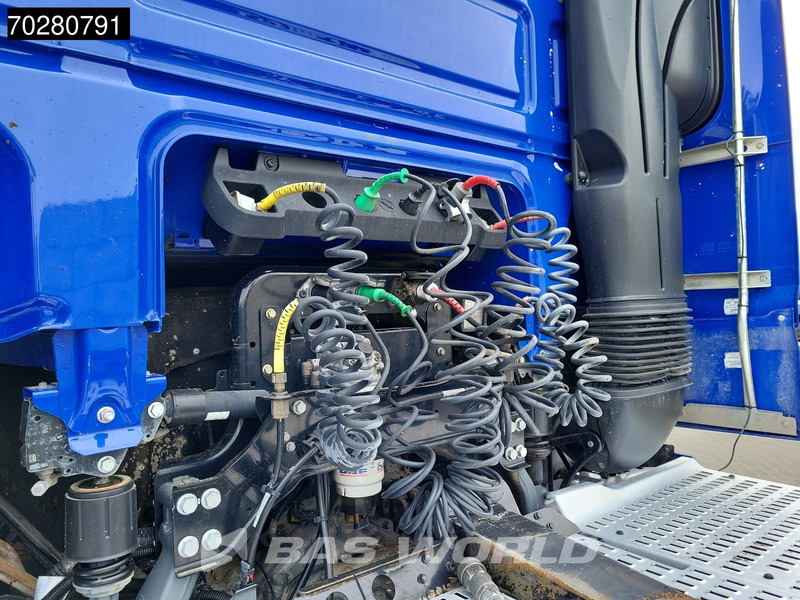 Leasing of DAF XF 480 4X4 ComfortCab 4x4 PXP Hydrauliek ACC Euro 6 DAF XF 480 4X4 ComfortCab 4x4 PXP Hydrauliek ACC Euro 6: picture 12