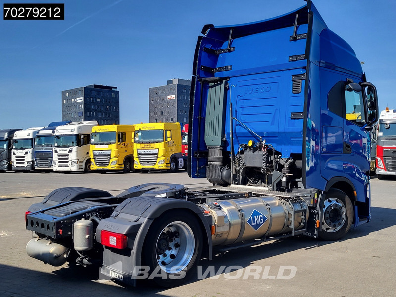 Tractor unit Iveco S-Way 460 4X2 Mega 2x LNG Tanks Retarder ACC Euro 6: picture 9