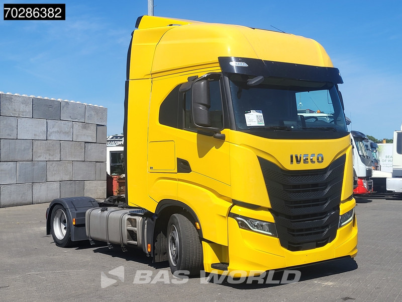 Iveco S-Way 460 4X2 Retarder Mega ACC Euro 6 - Tractor unit: picture 2 Iveco S-Way 460 4X2 Retarder Mega ACC Euro 6 - Tractor unit: picture 2