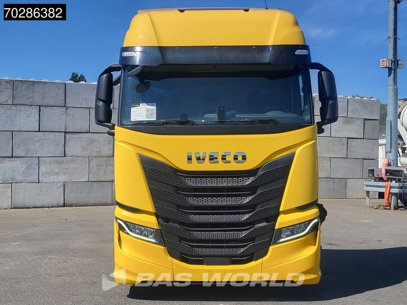 Iveco S-Way 460 4X2 Retarder Mega ACC Euro 6 - Tractor unit: picture 3 Iveco S-Way 460 4X2 Retarder Mega ACC Euro 6 - Tractor unit: picture 3