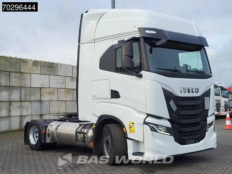 Iveco S-Way 460 S-Way 4X2 LNG Retarder 2X Tanks - Tractor unit: picture 3 Iveco S-Way 460 S-Way 4X2 LNG Retarder 2X Tanks - Tractor unit: picture 3