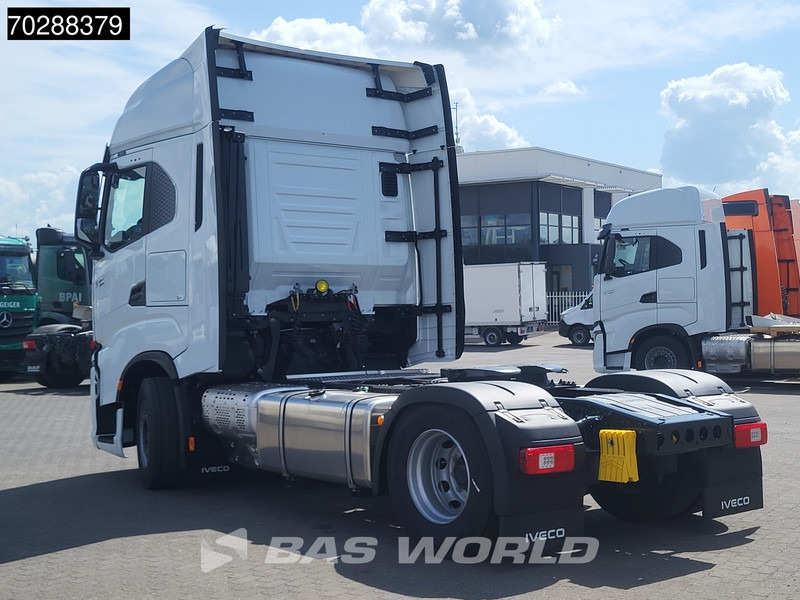 Iveco S-Way 580 4X2 NEW! 2x Tanks ACC Standklima - Tractor unit: picture 2 Iveco S-Way 580 4X2 NEW! 2x Tanks ACC Standklima - Tractor unit: picture 2