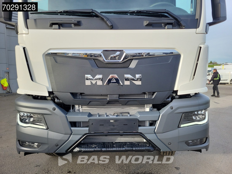 New Tractor unit MAN TGS 33.400 6X4 NEW! Full-Steel Big-Axle Drumbrakes LED Euro 2: picture 16 New Tractor unit MAN TGS 33.400 6X4 NEW! Full-Steel Big-Axle Drumbrakes LED Euro 2: picture 16