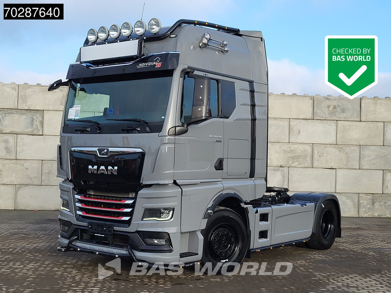 MAN TGX 18.520 4X2 Individual Lion S! New Hydrauliks GX Retarder Full-Air 2x Tanks Navi LED ACC Euro 6 - Tractor unit: picture 1 MAN TGX 18.520 4X2 Individual Lion S! New Hydrauliks GX Retarder Full-Air 2x Tanks Navi LED ACC Euro 6 - Tractor unit: picture 1