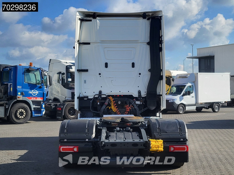 Mercedes-Benz Actros 1845 4X2 Mega Retarder 2xTanks ACC Standklima Euro 6 - Tractor unit: picture 3 Mercedes-Benz Actros 1845 4X2 Mega Retarder 2xTanks ACC Standklima Euro 6 - Tractor unit: picture 3