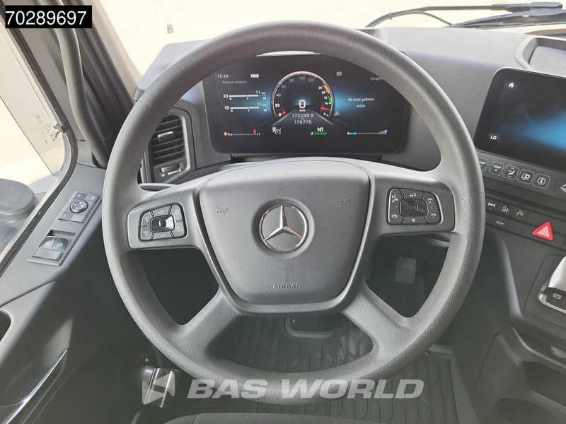 Tractor unit Mercedes-Benz Actros 1848 4X2 BigSpace Retarder Standklima PPC Navi ACC LED: picture 20