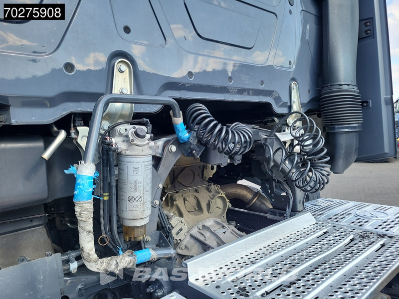 Mercedes-Benz Actros 1851 4X2 BigSpace 2x Tanks - Tractor unit: picture 5 Mercedes-Benz Actros 1851 4X2 BigSpace 2x Tanks - Tractor unit: picture 5