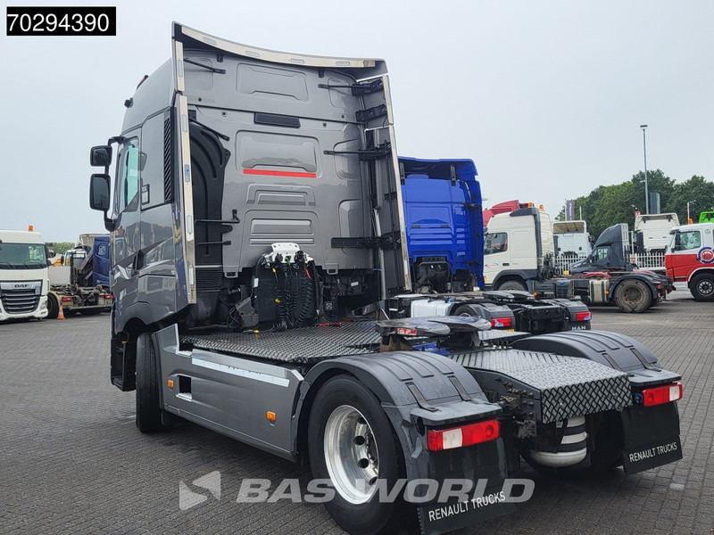 Renault T 520 4X2 HIGH 2x Tanks Optibrake+ ACC Navi Euro 6 - Tractor unit: picture 2 Renault T 520 4X2 HIGH 2x Tanks Optibrake+ ACC Navi Euro 6 - Tractor unit: picture 2