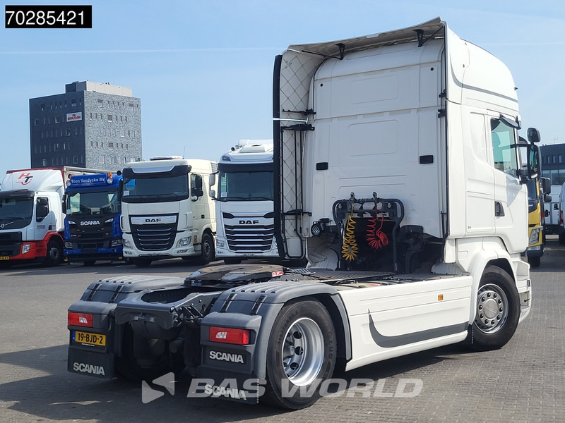 Scania R410 R 4X2 NL-Truck 2xTanks Standklima Xenon Navi Euro 6 - Tractor unit: picture 5 Scania R410 R 4X2 NL-Truck 2xTanks Standklima Xenon Navi Euro 6 - Tractor unit: picture 5