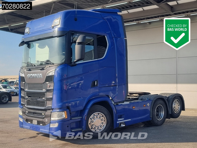Scania S520 6X2 Retarder 2x Tanks Liftachse Navi LED - Tractor unit: picture 1 Scania S520 6X2 Retarder 2x Tanks Liftachse Navi LED - Tractor unit: picture 1