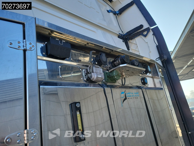 Scania S650 S 6X2 Full-Air! Retarder ACC Navi - Tractor unit: picture 5 Scania S650 S 6X2 Full-Air! Retarder ACC Navi - Tractor unit: picture 5