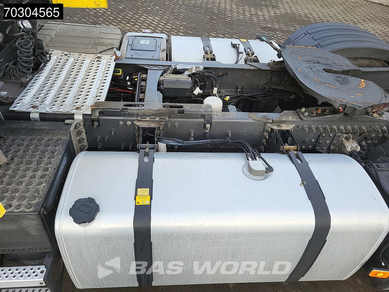 Tractor unit Volvo FH 420 4X2 CHASSIS BENT! 2xTanks VEB+: picture 11