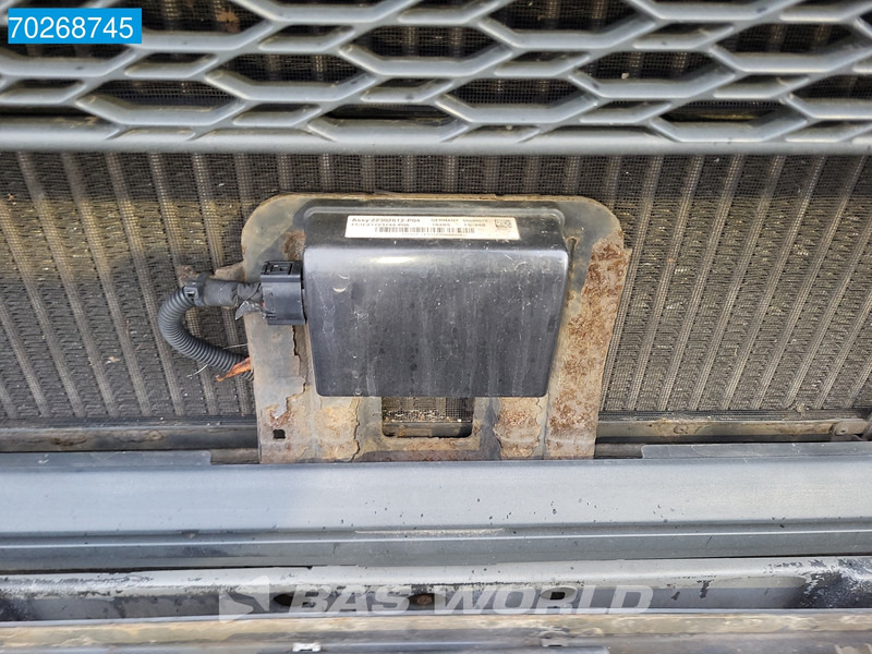 Tractor unit Volvo FH 460 4X2 XL Retarder 2x Tanks Xenon: picture 16