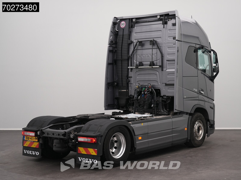 Volvo FH16 750 4X2 NL-Truck APK 08-2026! XL 2x Tanks Standklima ACC Alcoa's LED - Tractor unit: picture 5 Volvo FH16 750 4X2 NL-Truck APK 08-2026! XL 2x Tanks Standklima ACC Alcoa's LED - Tractor unit: picture 5