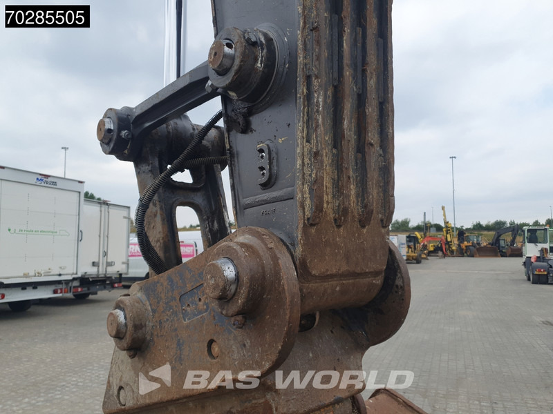 Crawler excavator Volvo EC220 E L Select: picture 13 Crawler excavator Volvo EC220 E L Select: picture 13