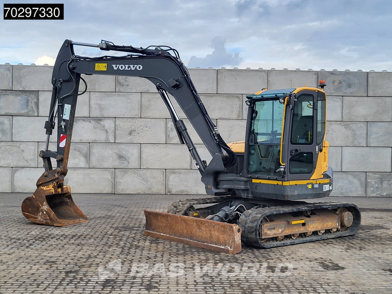 Volvo ECR88 D A/C - 3 BUCKETS - Mini excavator: picture 3 Volvo ECR88 D A/C - 3 BUCKETS - Mini excavator: picture 3