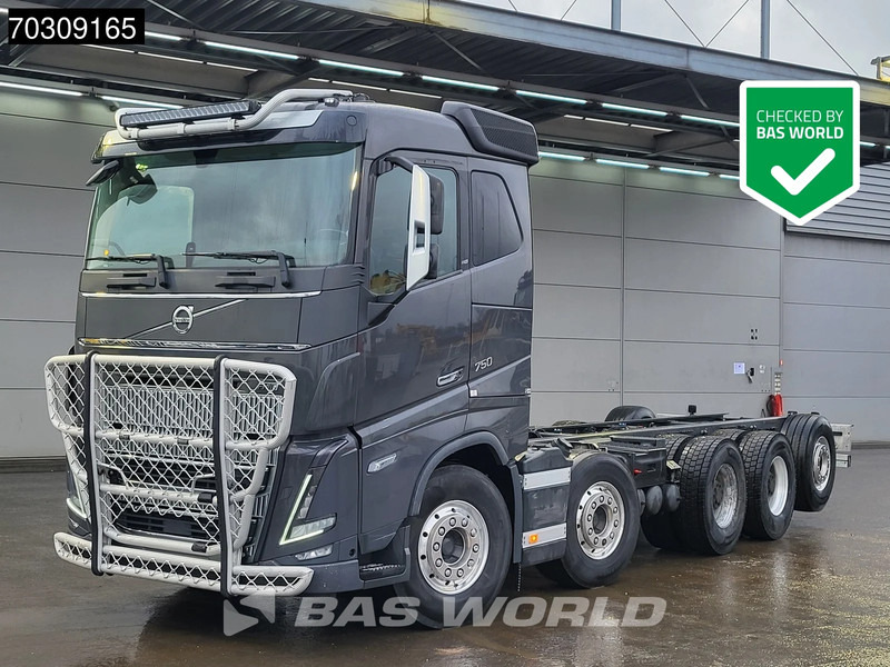 Volvo FH16 750 FH 10X4 Chassis 10x4 Big-Axle Air suspension Dynamic Steering Euro 6 - Cab chassis truck: picture 1 Volvo FH16 750 FH 10X4 Chassis 10x4 Big-Axle Air suspension Dynamic Steering Euro 6 - Cab chassis truck: picture 1