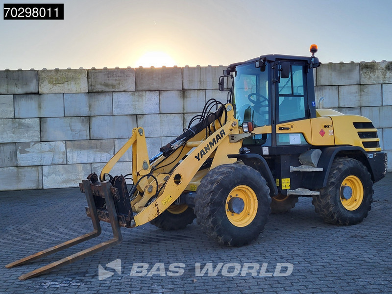 Yanmar V120 Bucket + Forks - Wheel loader: picture 3 Yanmar V120 Bucket + Forks - Wheel loader: picture 3