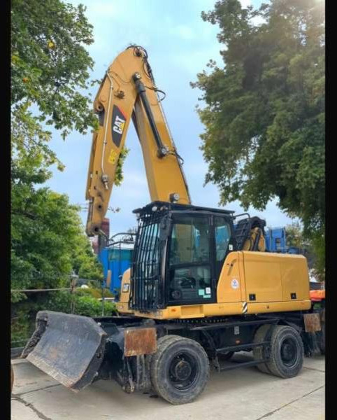 Caterpillar MH3022 - Waste/ Industry handler: picture 1 Caterpillar MH3022 - Waste/ Industry handler: picture 1