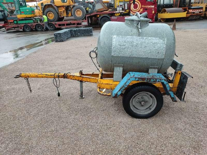 Courant 500 LITRES A EAU - Tank: picture 4 Courant 500 LITRES A EAU - Tank: picture 4