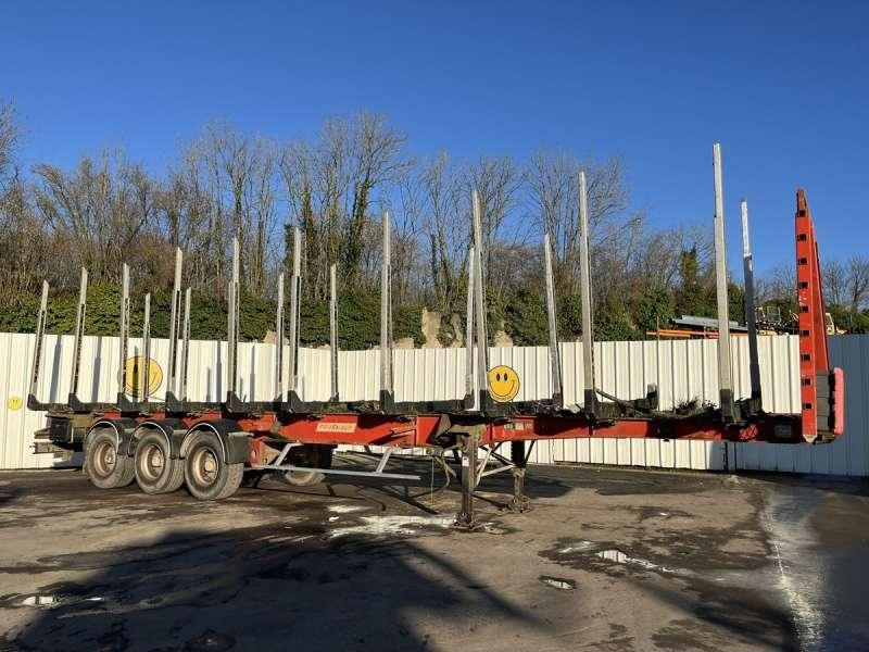 Fruehauf GRUMIERE 3 ESSIEUX - Logging semi-trailer: picture 1 Fruehauf GRUMIERE 3 ESSIEUX - Logging semi-trailer: picture 1