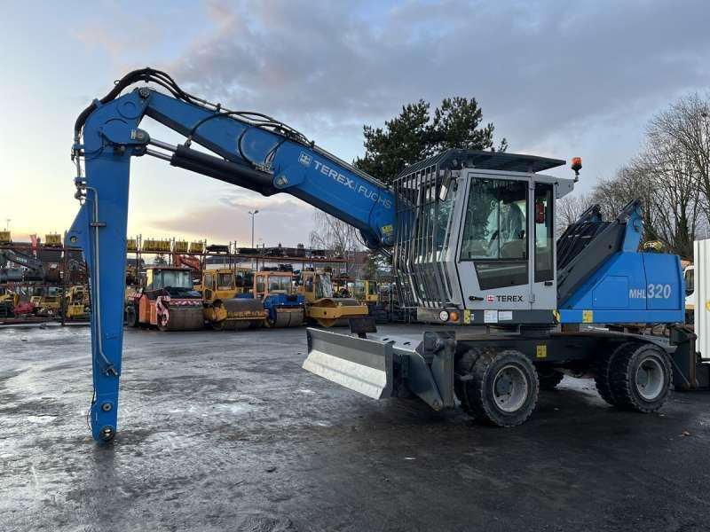 Fuchs MHL320 - Waste/ Industry handler: picture 4 Fuchs MHL320 - Waste/ Industry handler: picture 4