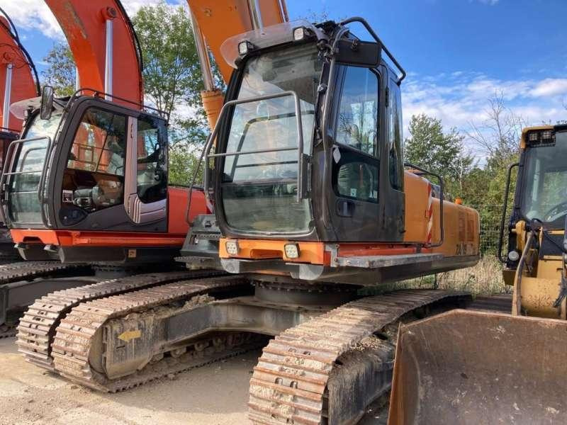 Hitachi CAMELEON ZX330LC - Crawler excavator: picture 1 Hitachi CAMELEON ZX330LC - Crawler excavator: picture 1