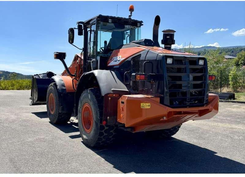 Hitachi ZW180-6 - Wheel loader: picture 3 Hitachi ZW180-6 - Wheel loader: picture 3