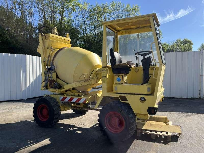 IMECA 1T4087 - Concrete mixer: picture 1 IMECA 1T4087 - Concrete mixer: picture 1
