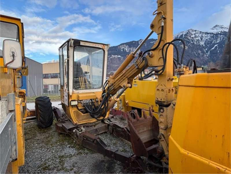 MENZI MUCK 2000 T - Walking excavator: picture 1 MENZI MUCK 2000 T - Walking excavator: picture 1