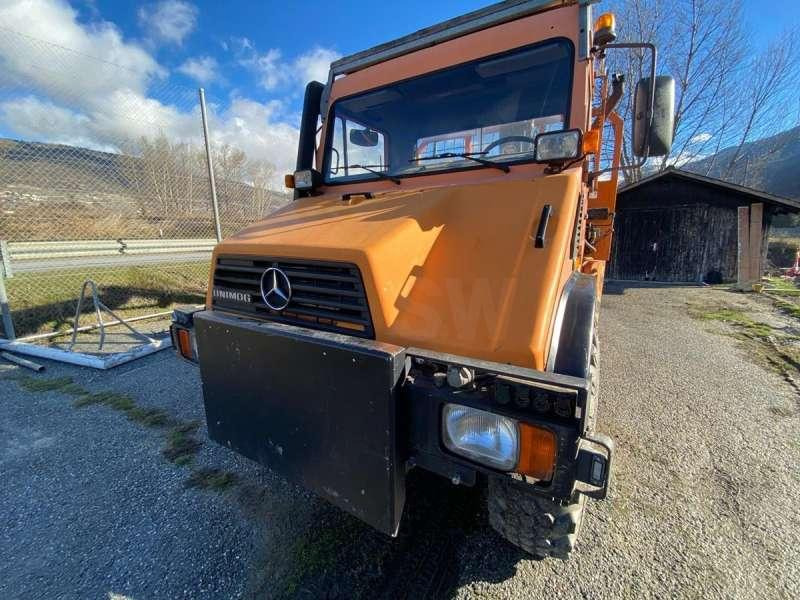 Mercedes UNIMOG U 140 MACHINE SUISSE - Tipper: picture 3 Mercedes UNIMOG U 140 MACHINE SUISSE - Tipper: picture 3
