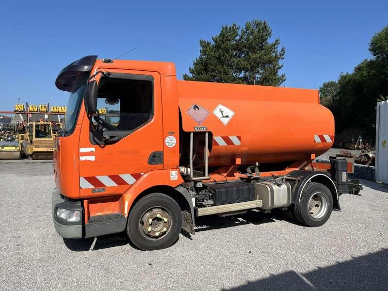 Renault MIDLUM 180 DCI - Tank truck: picture 3 Renault MIDLUM 180 DCI - Tank truck: picture 3