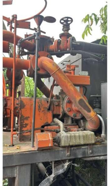 Asphalt distributor Renault PREMIUM 370-26: picture 8