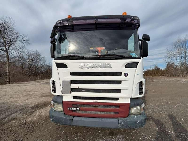 Scania R420 - Dropside/ Flatbed truck: picture 4 Scania R420 - Dropside/ Flatbed truck: picture 4