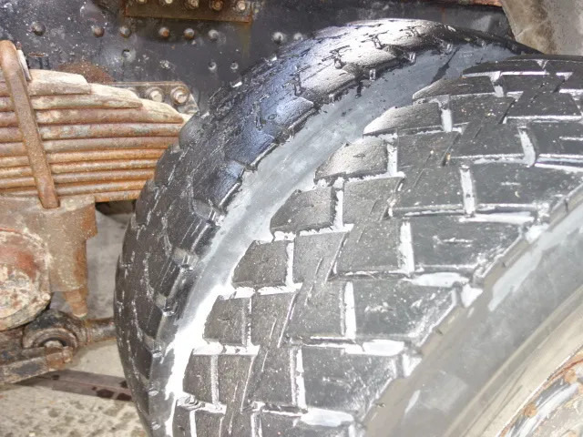 MAN 35-364 8X4 - Hook lift truck: picture 5 MAN 35-364 8X4 - Hook lift truck: picture 5