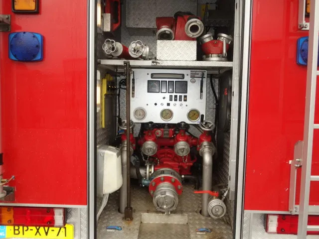 Leasing of Mercedes-Benz 1325 godiva pump bomberos Mercedes-Benz 1325 godiva pump bomberos: picture 13