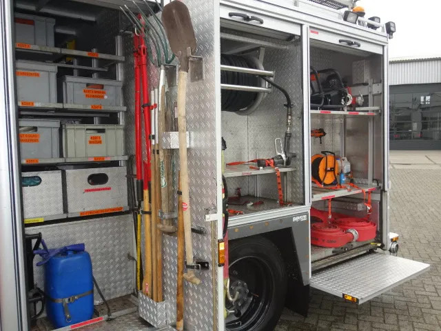 Leasing of Mercedes-Benz 1325 godiva pump bomberos Mercedes-Benz 1325 godiva pump bomberos: picture 19