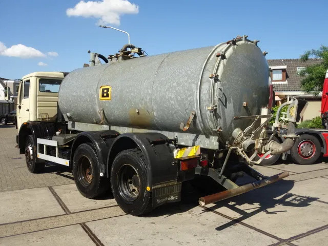 Mercedes-Benz MB 2222 6X4 WATERTANKER WITH PUMP - Tank truck: picture 3 Mercedes-Benz MB 2222 6X4 WATERTANKER WITH PUMP - Tank truck: picture 3