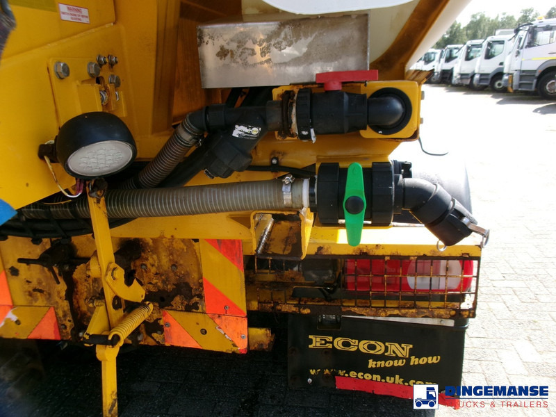 Snow removal vehicle DAF CF 75.360 6X4 RHD gritter / salt spreader: picture 11
