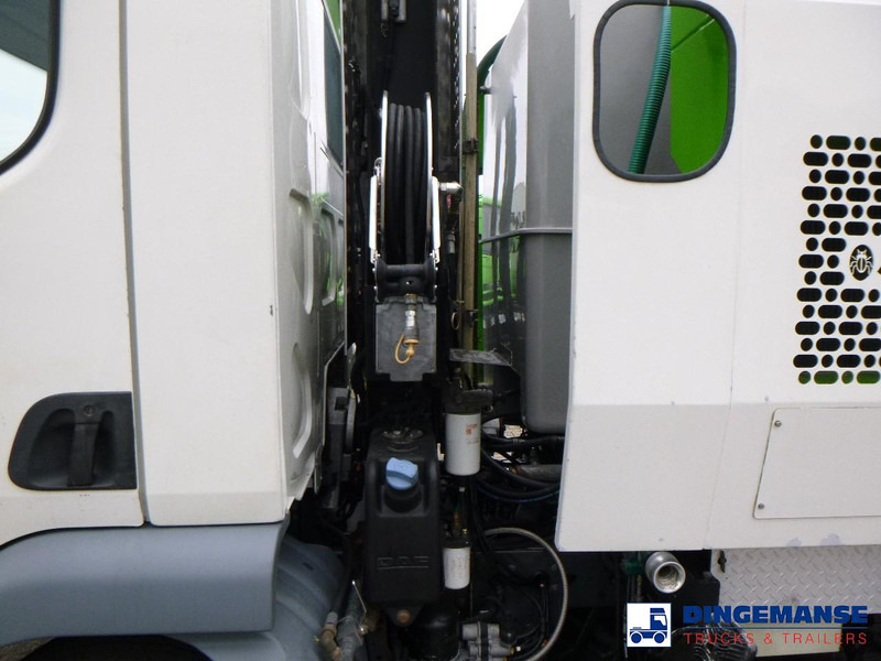 Road sweeper DAF LF 45.180 Scarab Merlin street sweeper 4x2: picture 10 Road sweeper DAF LF 45.180 Scarab Merlin street sweeper 4x2: picture 10