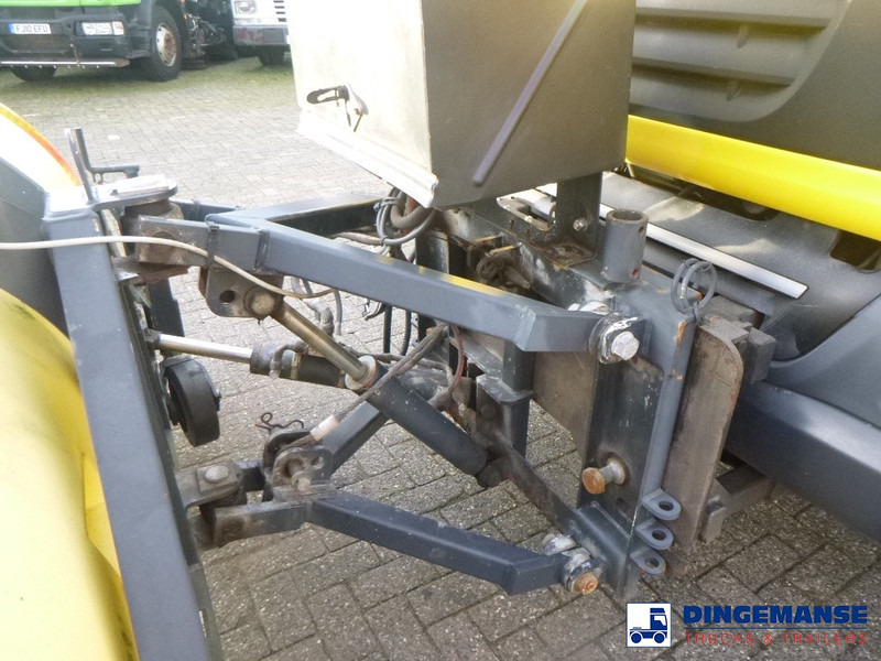Leasing of DAF LF 55.220 4x2 RHD gritter / snow plough DAF LF 55.220 4x2 RHD gritter / snow plough: picture 9