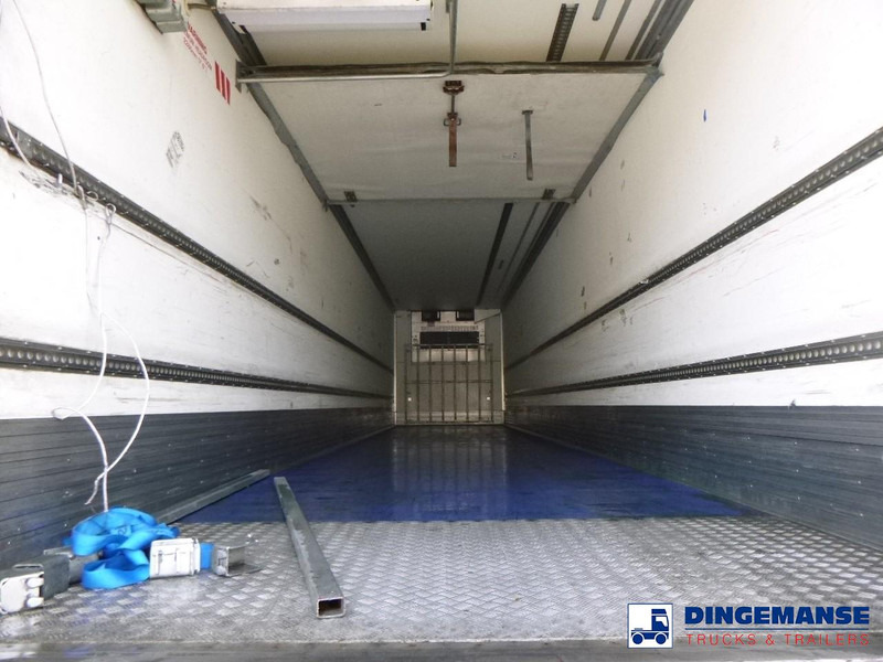 Refrigerator semi-trailer Gray Adams Frigo trailer + Carrier Vector 1850 MT: picture 13