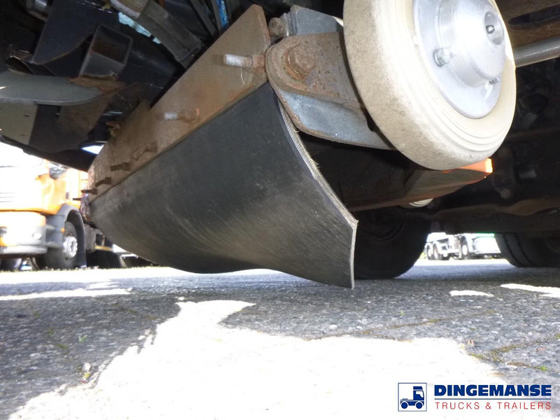 Leasing of Johnston C202 compact street sweeper Johnston C202 compact street sweeper: picture 6 Leasing of Johnston C202 compact street sweeper Johnston C202 compact street sweeper: picture 6