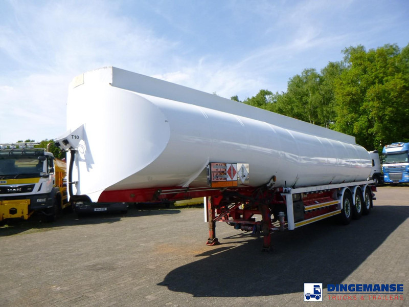 Lakeland Fuel tank alu 42.8 m3 / 6 comp - Tank semi-trailer: picture 1 Lakeland Fuel tank alu 42.8 m3 / 6 comp - Tank semi-trailer: picture 1