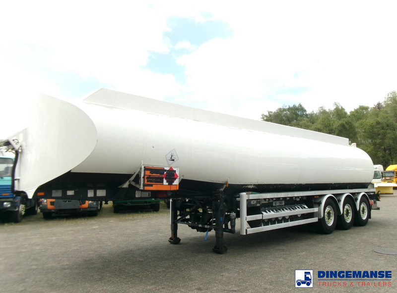 Lakeland Fuel tank alu 42.8 m3 / 6 comp + pump - Tank semi-trailer: picture 1 Lakeland Fuel tank alu 42.8 m3 / 6 comp + pump - Tank semi-trailer: picture 1