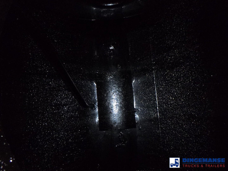 Tank semi-trailer MAISONNEUVE Bitumen tank inox 34.9 m3 / 1 comp: picture 17 Tank semi-trailer MAISONNEUVE Bitumen tank inox 34.9 m3 / 1 comp: picture 17