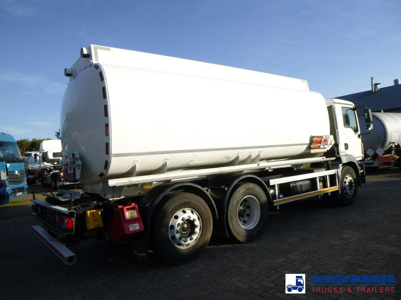 MAN TGM 26.340 6X2 RHD fuel tank 21 m3 / 5 comp - Tank truck: picture 4 MAN TGM 26.340 6X2 RHD fuel tank 21 m3 / 5 comp - Tank truck: picture 4