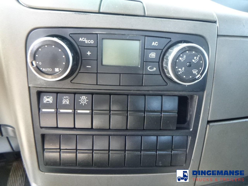 Cab chassis truck MAN TGS 19.360 4X2 BBS manual Euro 2 chassis + PTO: picture 11