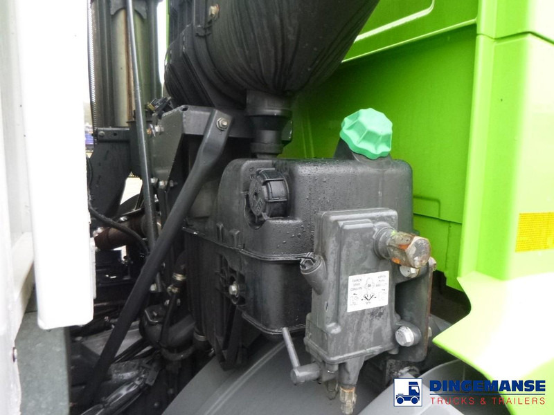 Garbage truck Mercedes-Benz Econic 2629 RHD 6x2 Geesink Norba refuse truck: picture 18