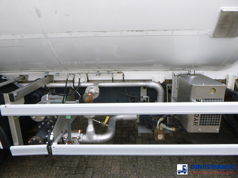 Tank truck Renault Premium 270.19 dxi 4x2 gas tank 19.6 m3 / 1 comp: picture 13